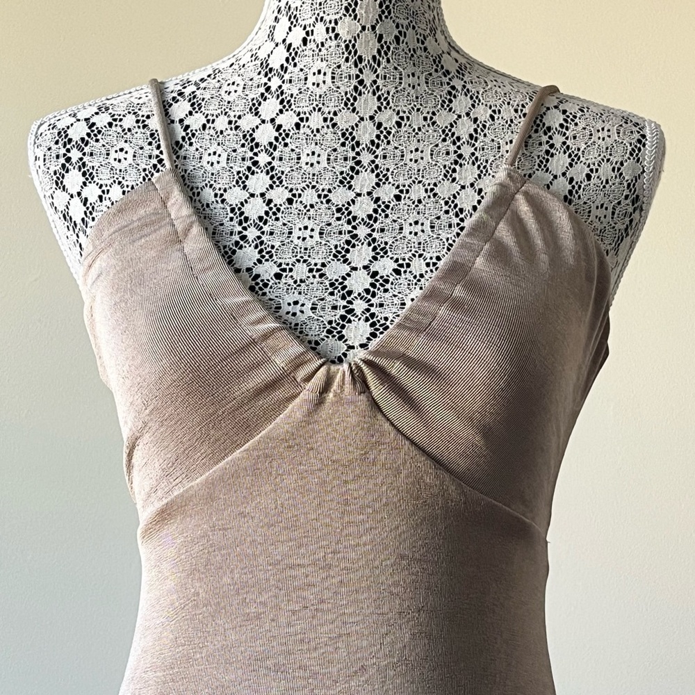 White Fox Cutout Back Mini Dress Size M - Picture 2 of 14
